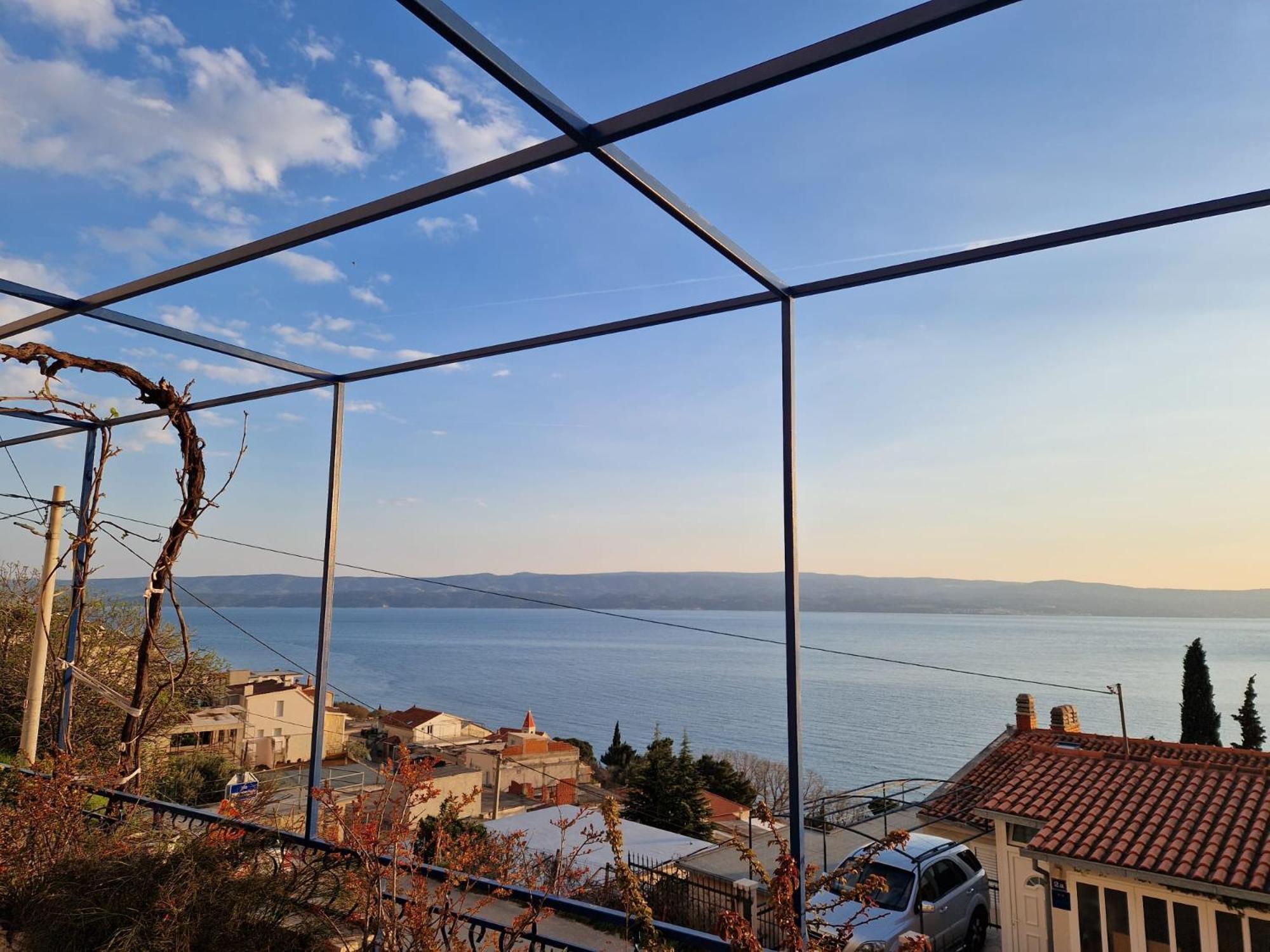Apartman Nora Omiš Esterno foto